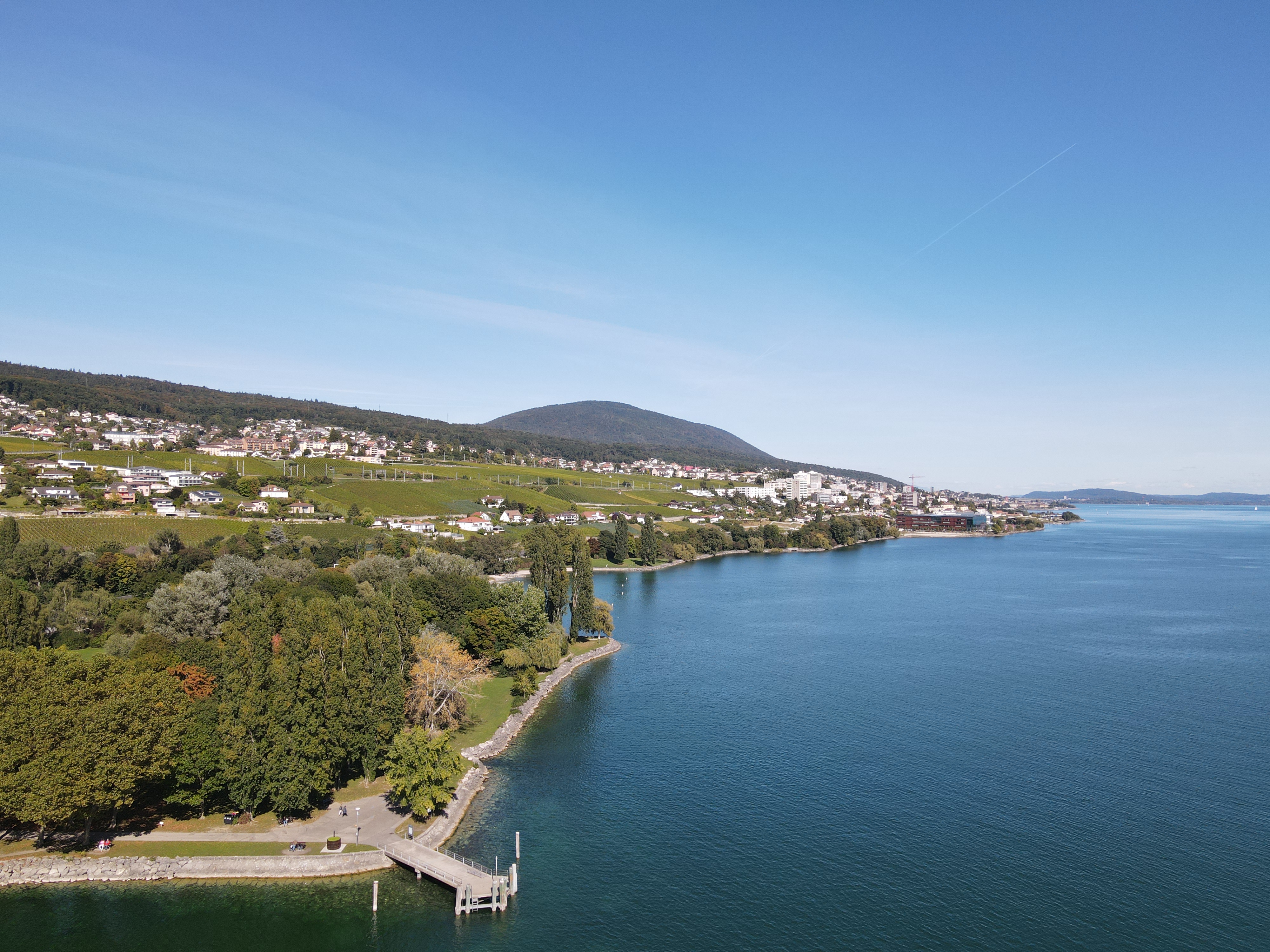 Le littoral du lac de Neuch&acirc;tel &agrave; Boudry